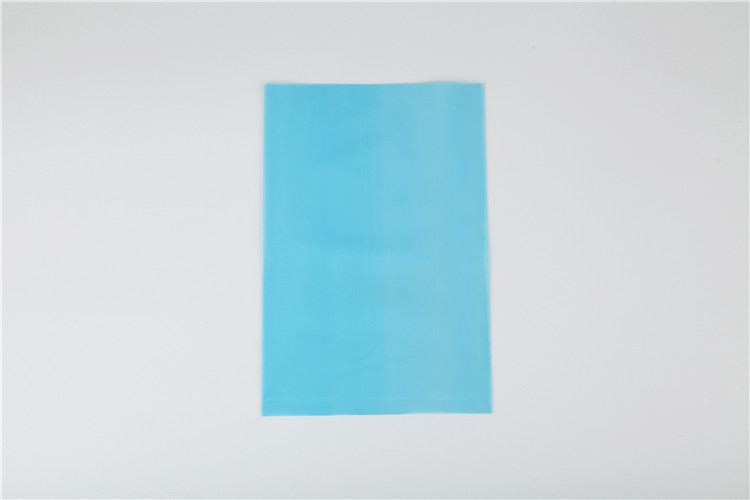 Blauwe plastic zak (aangepast)